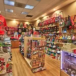 Cortona Inn And Suites Anaheim Resort
